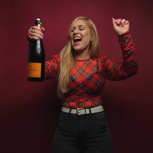 Meet your Posher, Meredith